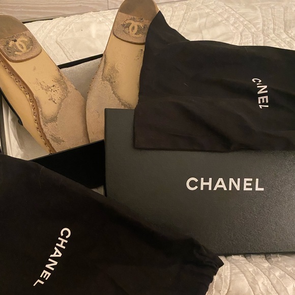 CHANEL mocassins - beige/black. - Picture 7 of 9